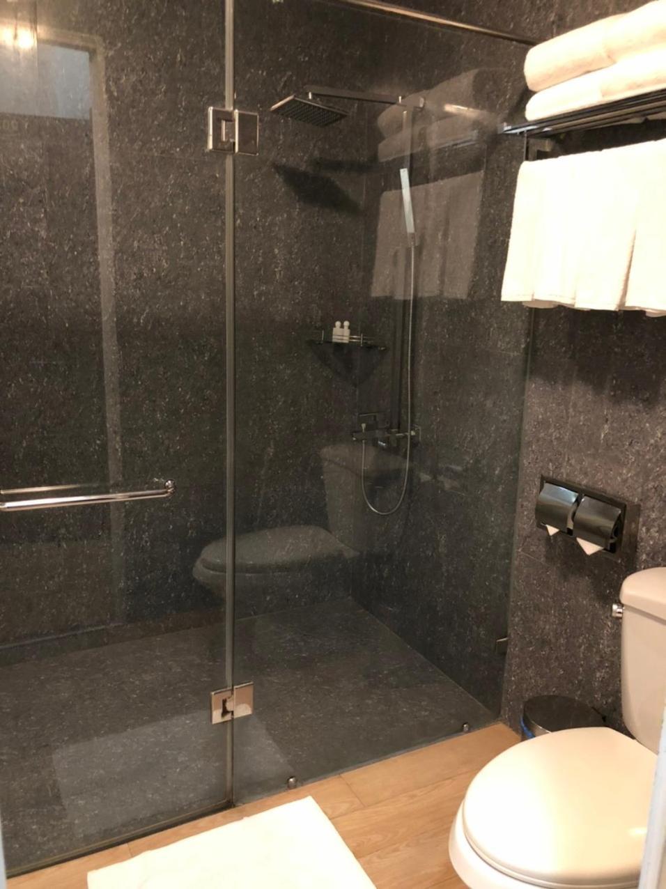 Chau Pho Hotel 쩌우독 외부 사진