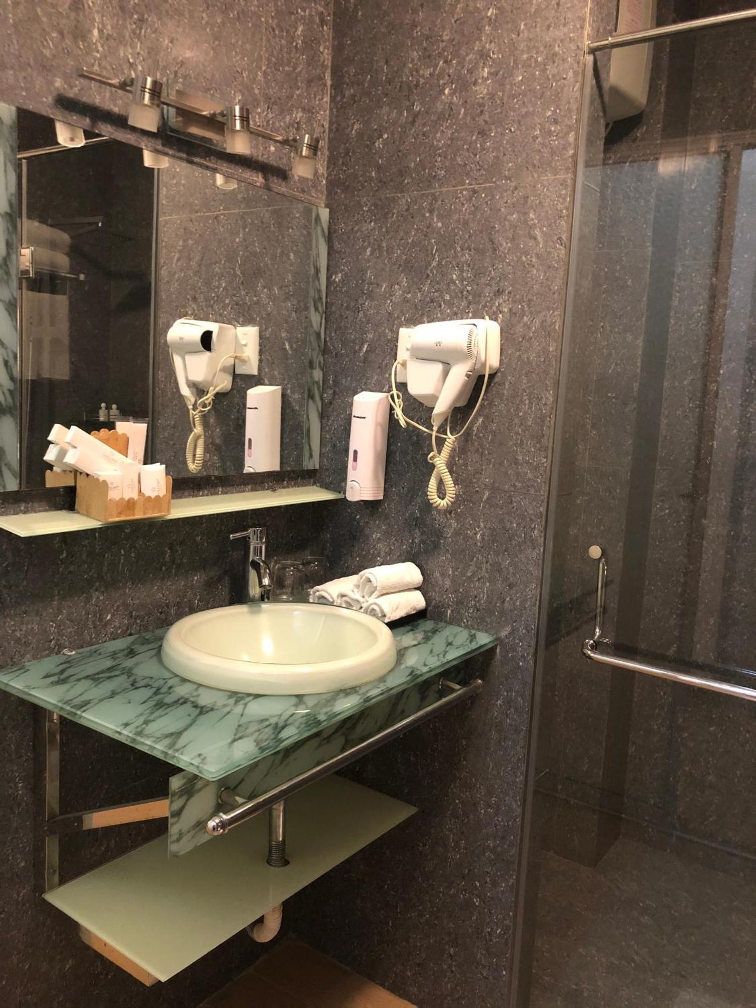 Chau Pho Hotel 쩌우독 외부 사진